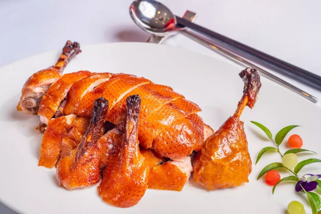 乳鸭美味新做法，健康与口感双全