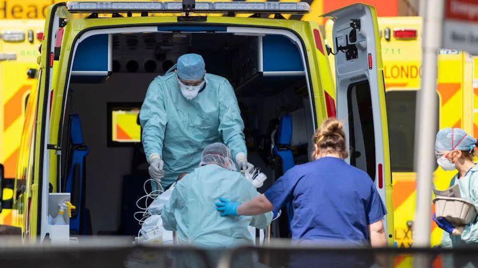英国疫情最新动态及死亡病例分析
