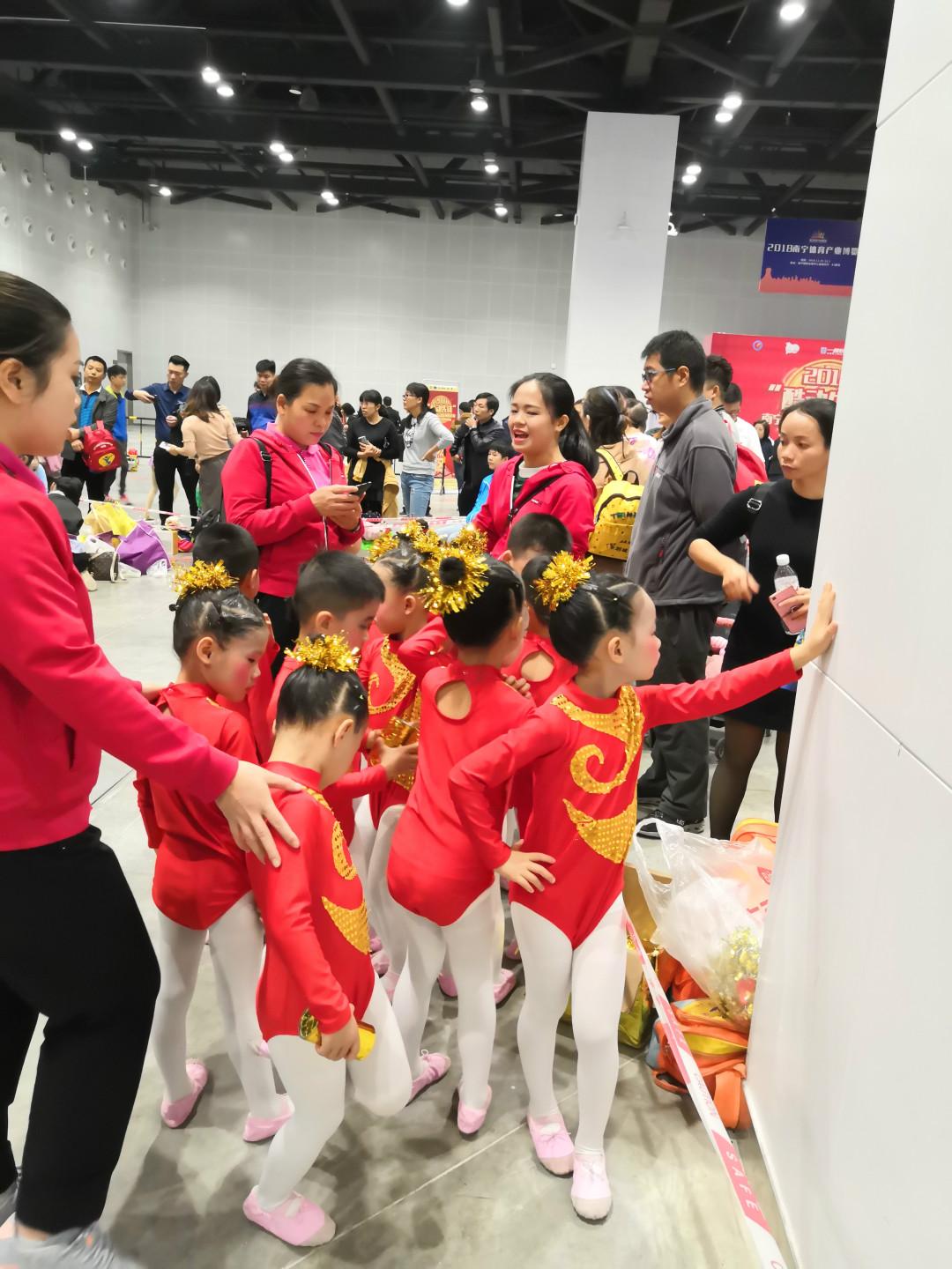 青春热血,体育赛场上的青春盛宴