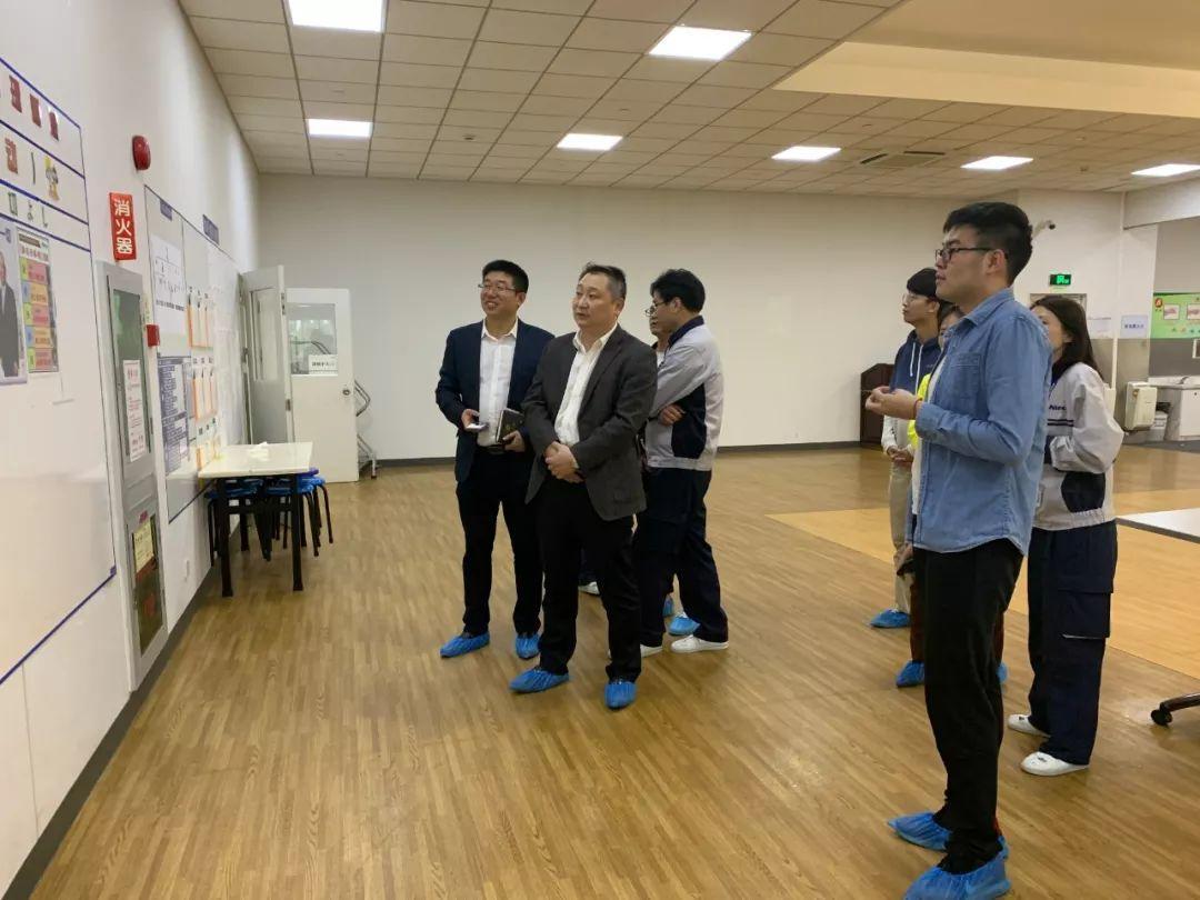 凤凰光学引领新时代光学技术革新进展